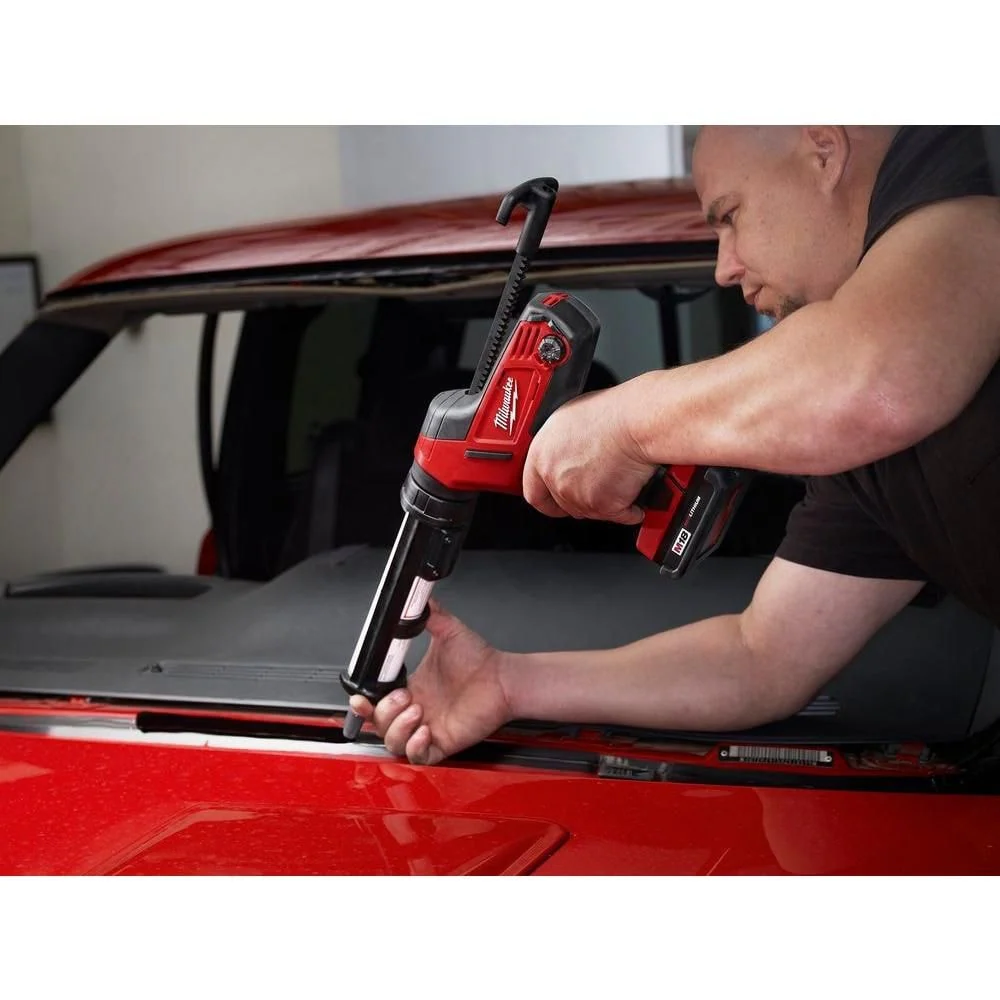 Milwaukee 2641-20 M18 18V Lithium-Ion Cordless 10 oz. Caulk and Adhesive Gun (Tool-Only)
