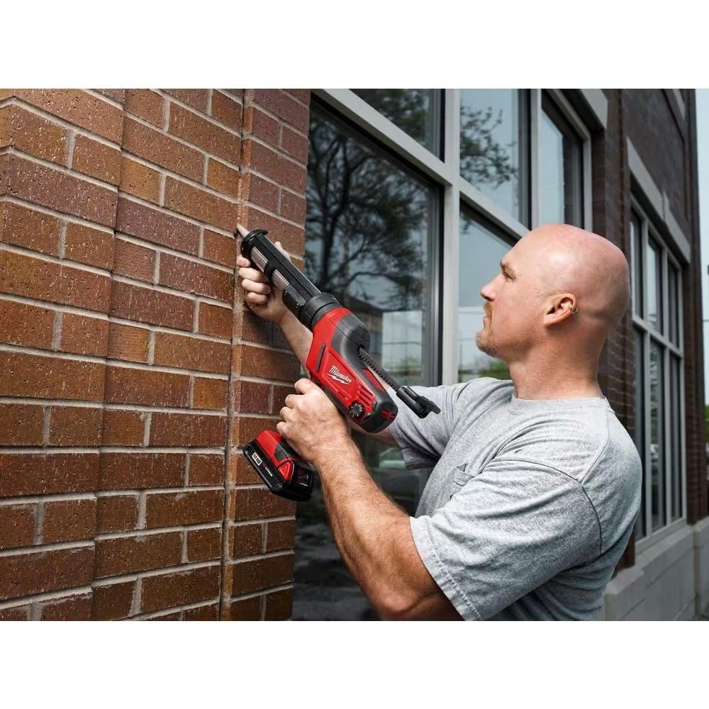 Milwaukee 2641-20 M18 18V Lithium-Ion Cordless 10 oz. Caulk and Adhesive Gun (Tool-Only)