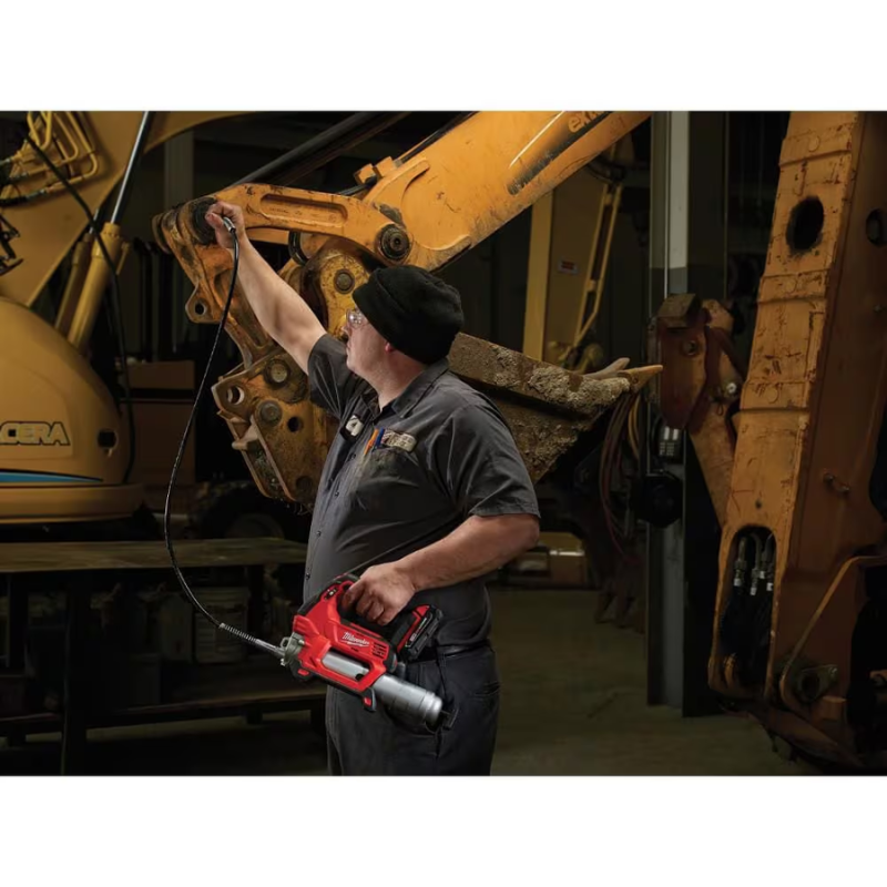 Milwaukee 2646-20 M18 18V Li-Ion Cordless 2-Speed Grease Gun (Tool Only)