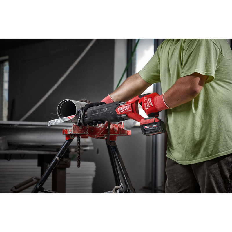Milwaukee 2821-20 M18 FUEL GEN-2 18V Lithium-Ion Brushless Cordless SAWZALL Reciprocating Saw (Tool-Only)