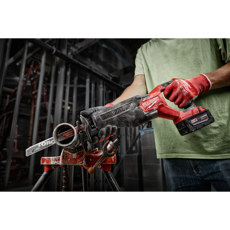 Milwaukee 2821-20 M18 FUEL GEN-2 18V Lithium-Ion Brushless Cordless SAWZALL Reciprocating Saw (Tool-Only)