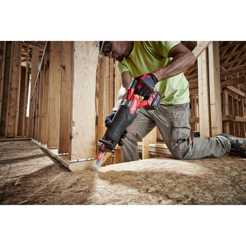 Milwaukee 2821-20 M18 FUEL GEN-2 18V Lithium-Ion Brushless Cordless SAWZALL Reciprocating Saw (Tool-Only)