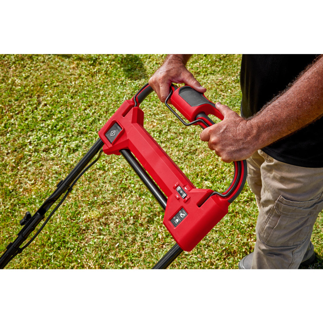 Milwaukee 2823-22HD M18 FUEL 18V Brushless Cordless 21-inch Walk Behind Self-Propelled Lawn Mower W/(2) 12.0 Ah Battery