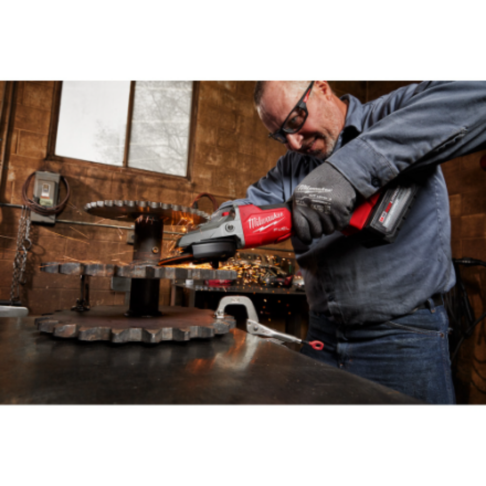 Milwaukee 2886-20 M18 FUEL 18-Volt Brushless 5 inch Flathead Braking Grinder with Paddle Switch No-Lock (Tool-Only)