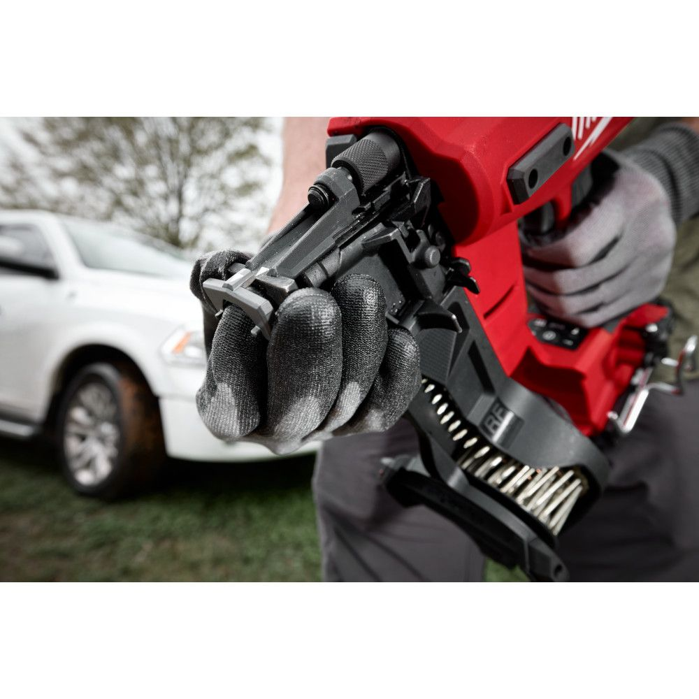 Milwaukee 2909-20 M18 FUEL 18-Volt Lithium-Ion Brushless Cordless Coil Roofing Nailer (Tool Only)