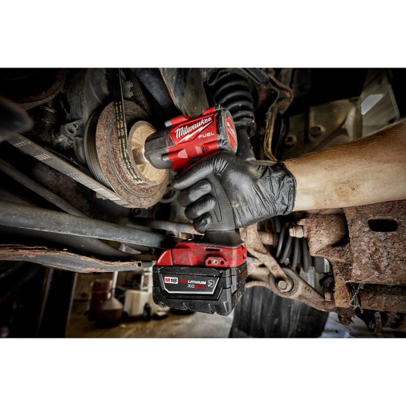 Milwaukee 3697-27 M18 FUEL 18V Lithium-Ion Brushless Cordless Combo Kit (7-Tool) w/ (2) 5.0 Ah Batteries, 2 Tool Bags