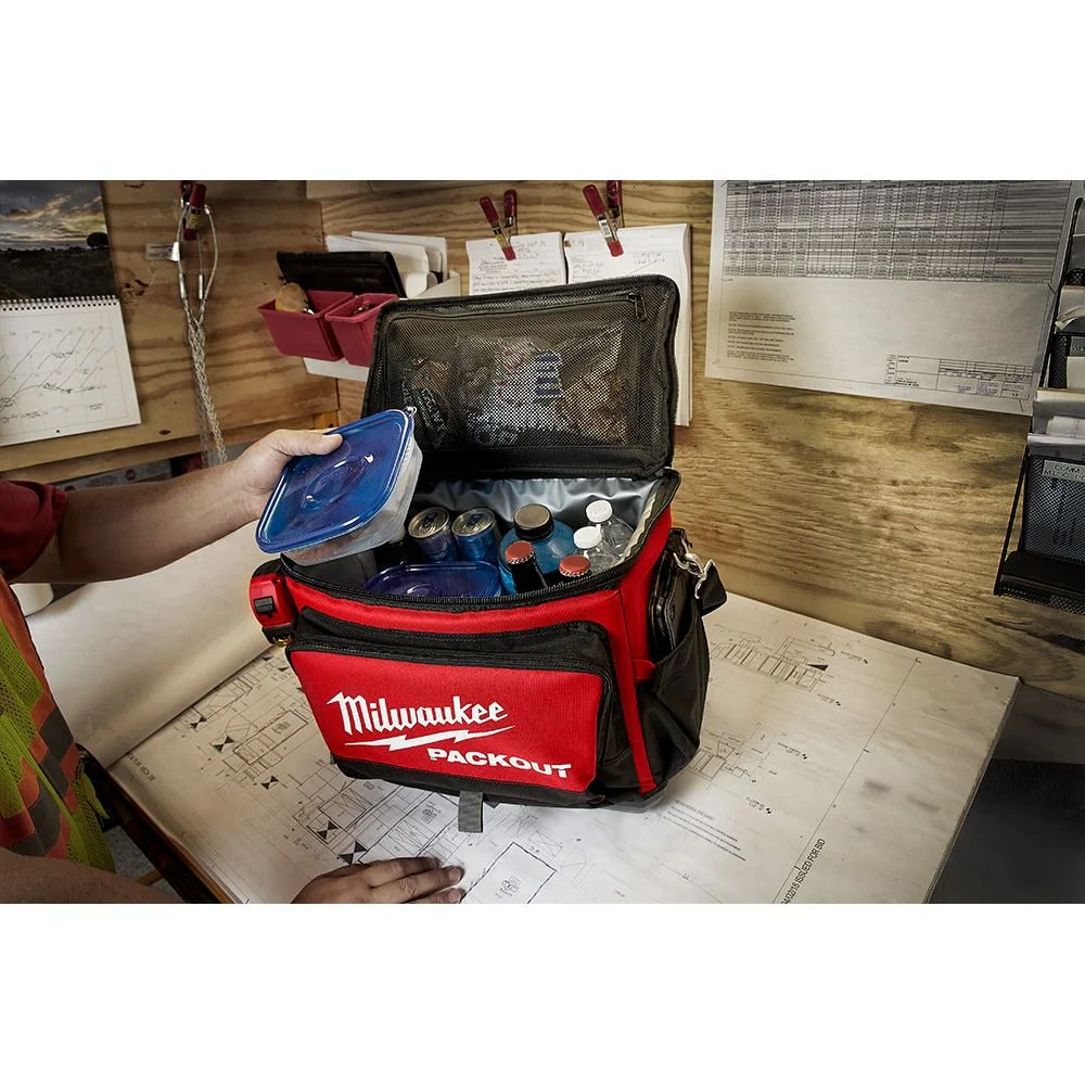 Milwaukee 48-22-8302 15.75-inch PACKOUT Cooler Bag