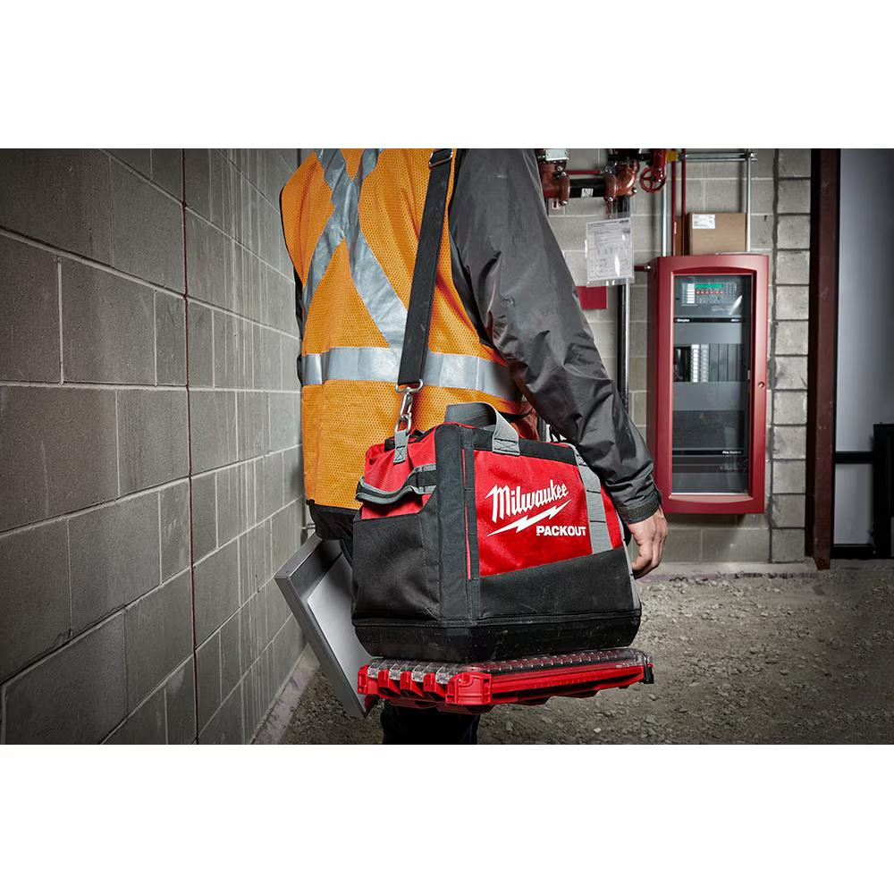 Milwaukee 48-22-8321 15-Inch PACKOUT Soft-Sided Tool Bag