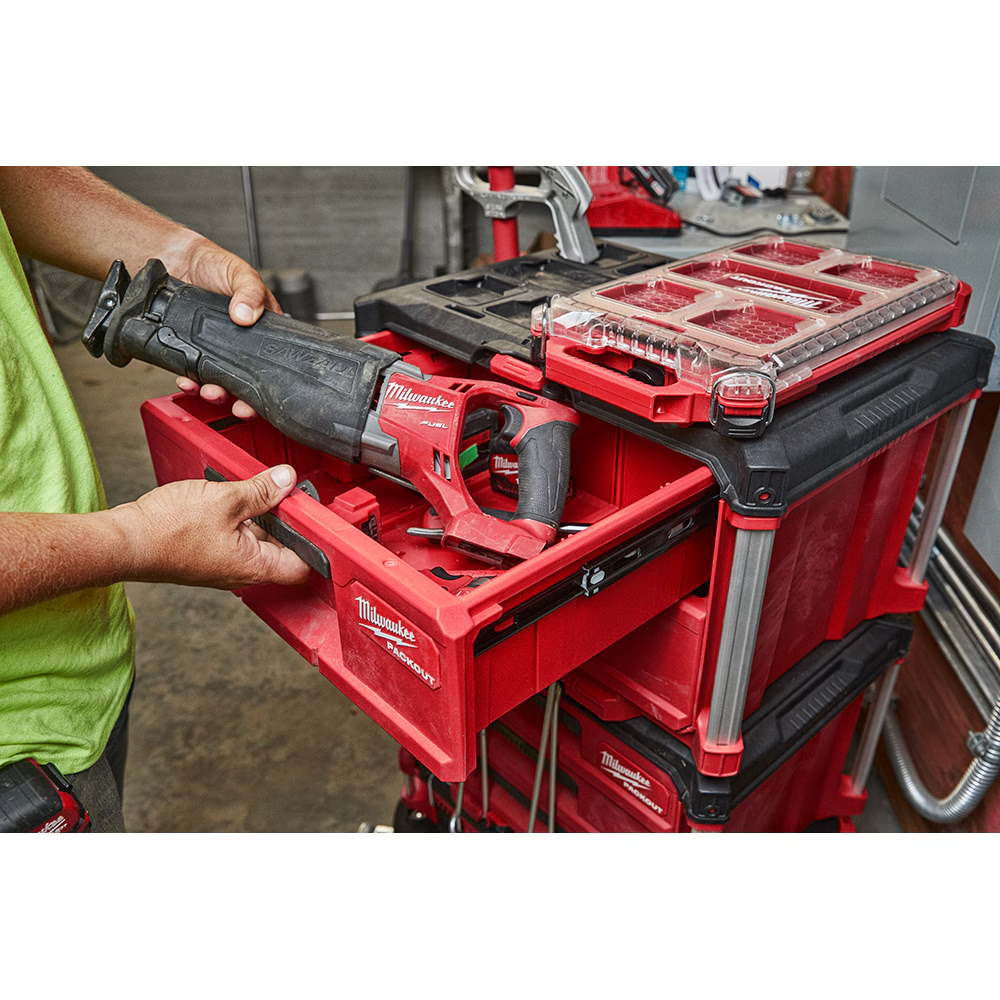 Milwaukee 48-22-8436 PACKOUT 5-Compartment Low-Profile Compact Small Parts Organizer