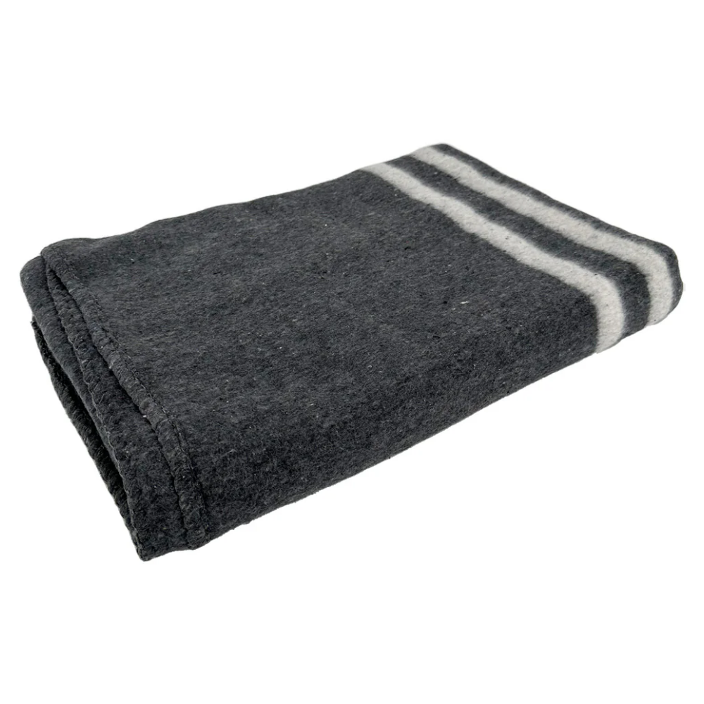 LEO Blanket-Camper Style 60" x 84" (152cm x 213cm)