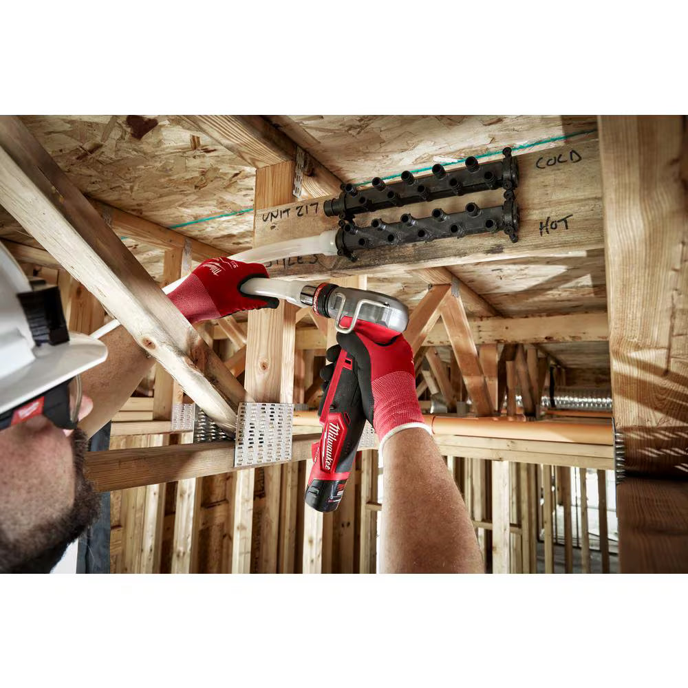 Milwaukee 2532-22 Tool M12 Fuel Cordless 3/8 -inch - 1 -inch PEX Expansion Tool Kit with (2) Batteries, (3) Expansion Heads