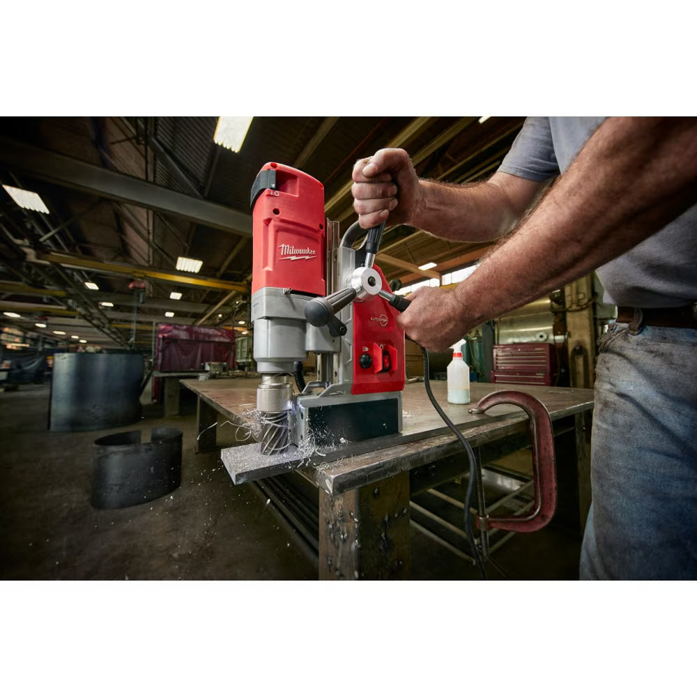 Milwaukee 4272-21 Tool 13 Amp 1-5/8 -inch Electromagnetic Drill Kit