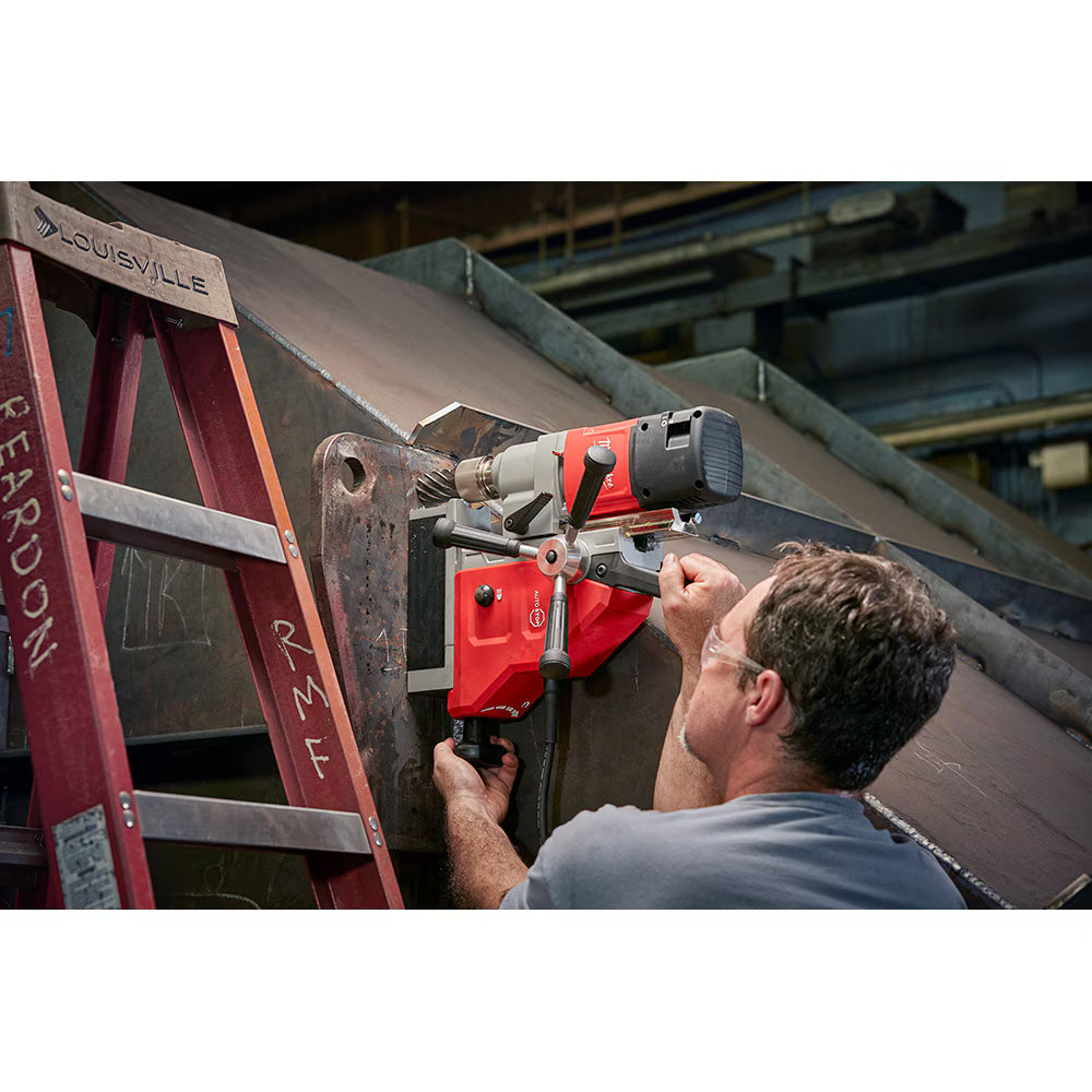 Milwaukee 4272-21 Tool 13 Amp 1-5/8 -inch Electromagnetic Drill Kit