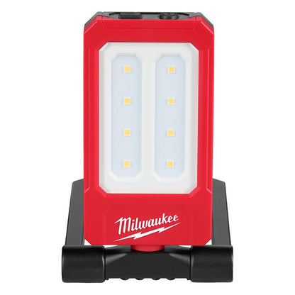 Milwaukee 2013R Tool 500 Lumen USB-C Rechargeable Low-Profile Magnetic Task Light
