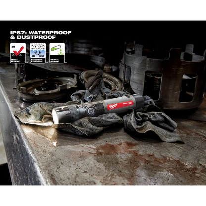 Milwaukee 2161-21 1100 Lumens LED USB Rechargeable Twist Focus Flashlight