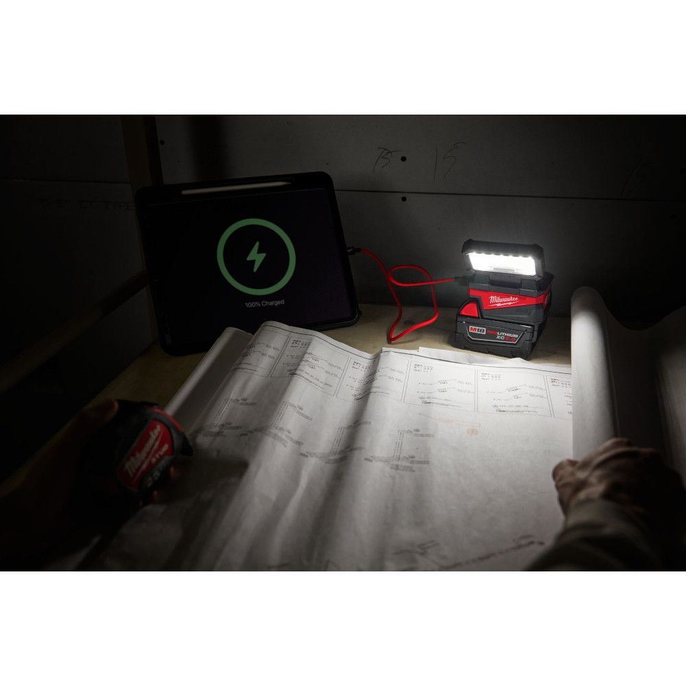 Milwaukee 2359-20 M18 ROVER Compact Folding Flood Light with USB Charging