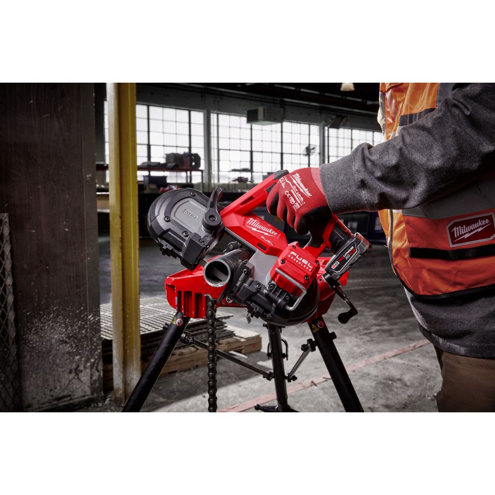 Milwaukee 2529-20 M12 FUEL 12 Volt Lithium-Ion Brushless Cordless Compact Band Saw - Tool Only
