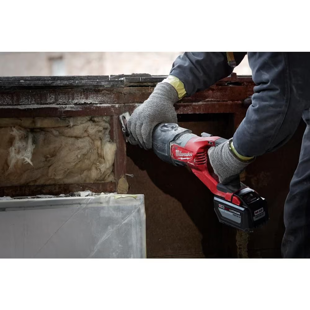 Milwaukee 2722-20 M18 FUEL 18V Lithium-Ion Brushless Cordless SUPER SAWZALL Orbital Reciprocating Saw (Tool Only)