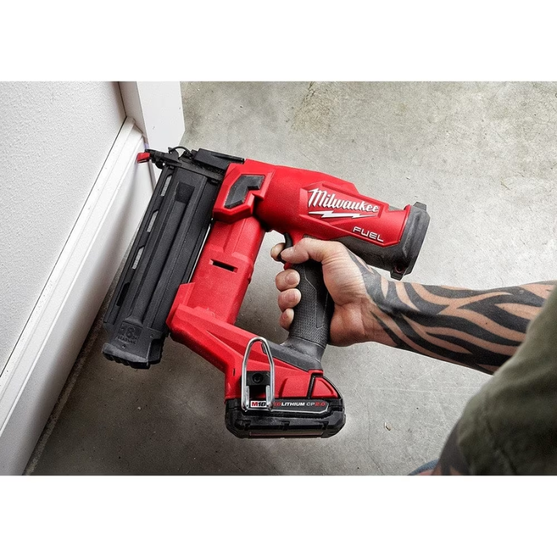 Milwaukee 2746-20 M18 FUEL 18V Lithium-Ion Brushless Cordless Gen II 18-Gauge Brad Nailer (Tool Only)