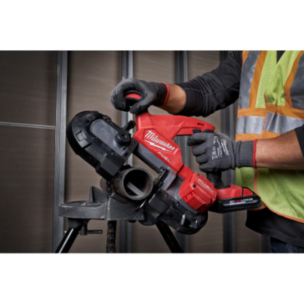 Milwaukee 2829-22 M18 FUEL 18-Volt Lithium-Ion Brushless Cordless Compact Bandsaw Kit with (2) 3.0 Ah Batteries
