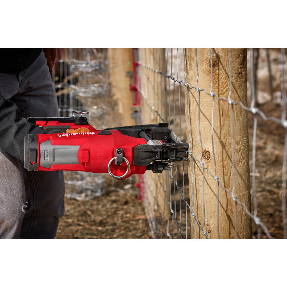 Milwaukee 2843-20 M18 FUEL Cordless Brushless 9 Gauge Utility Fencing Stapler (Tool Only)