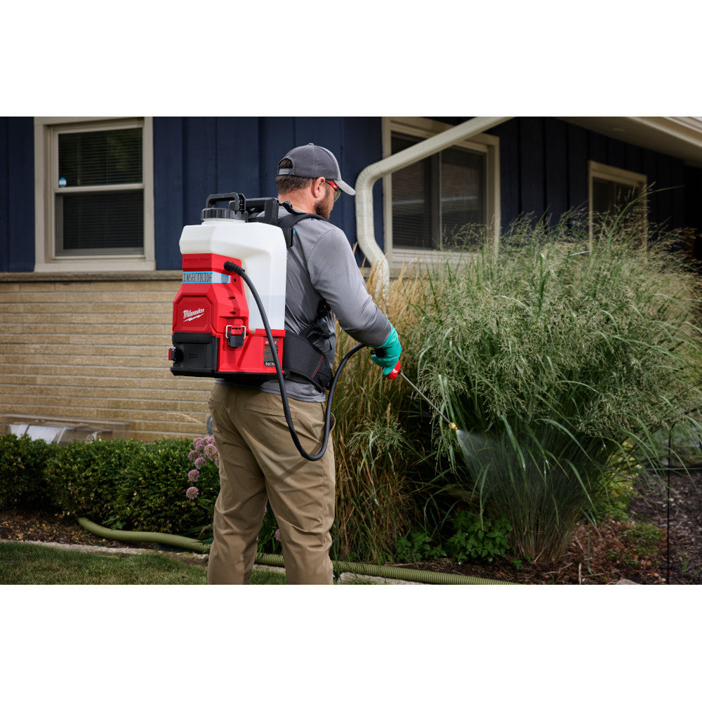 Milwaukee 3019-20PS Tool M18 18V 4 Gal. Backpack Pesticide Sprayer w/Switch Tank-inchterchangeable Capability