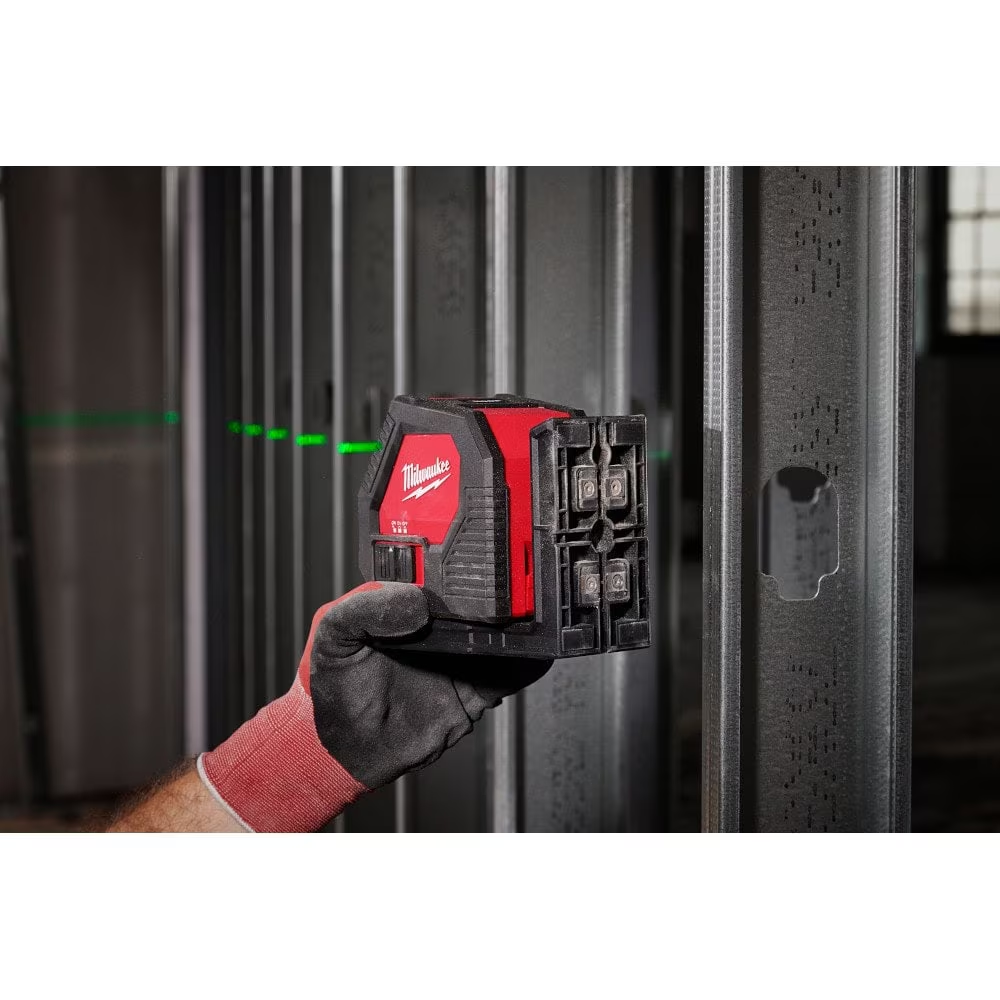 Milwaukee 3421 100 ft. Green Cross Line Laser