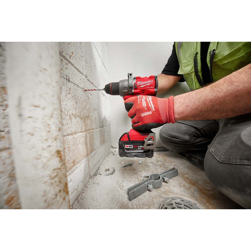 Milwaukee 3697-22 M18 FUEL 18V Li-Ion Brushless Next Generation Hammer Drill Impact Driver Kit with (2) 5.0ah Battery