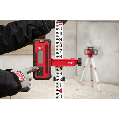 Milwaukee 3701-21 M18 18-Volt 2000 ft. Red Exterior Rotary Laser Level Kit with Receiver