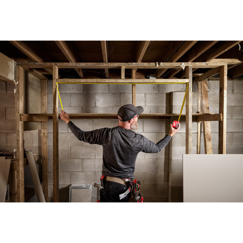 Milwaukee 48-22-1726 26ft/8m Compact Tape Measure
