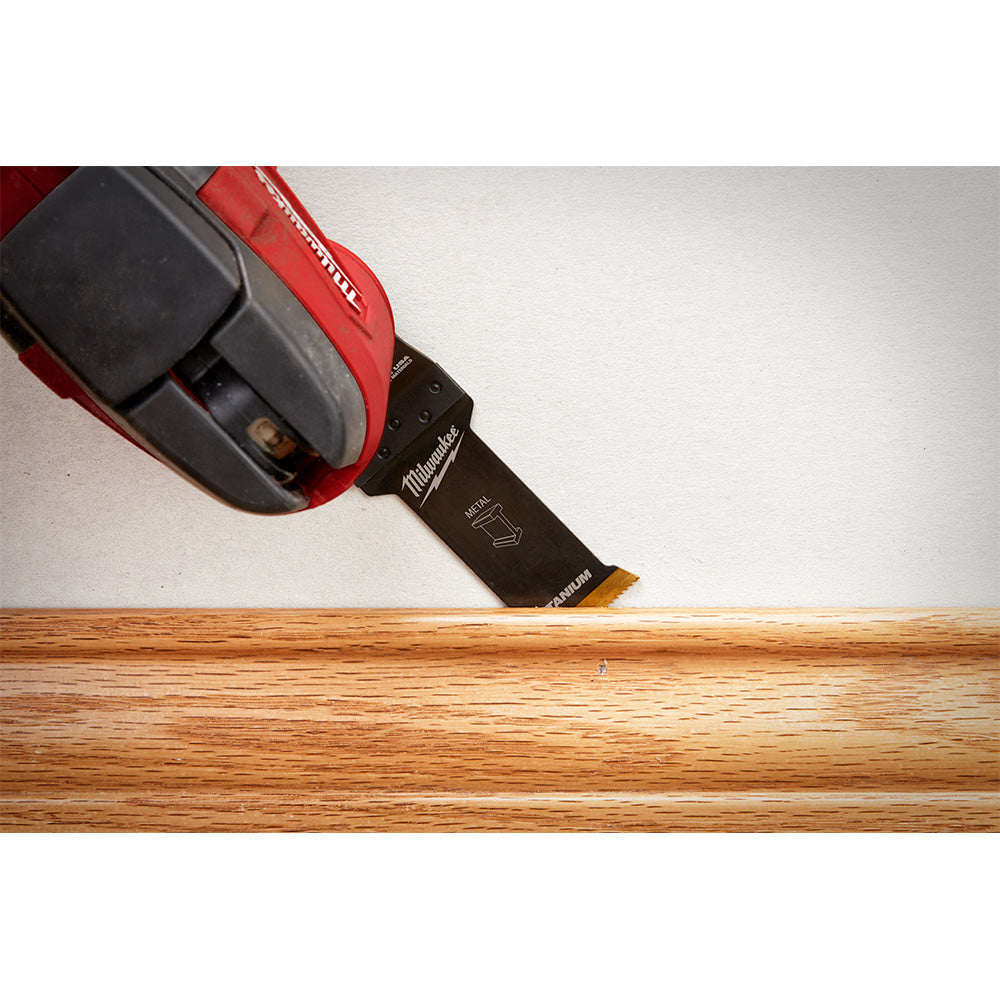 Milwaukee 49-25-1251 OPEN-LOK 1-1/8in Universal Fit Titanium Enhanced Bi-Metal Metal Cutting Multi-Tool Oscillating Blade