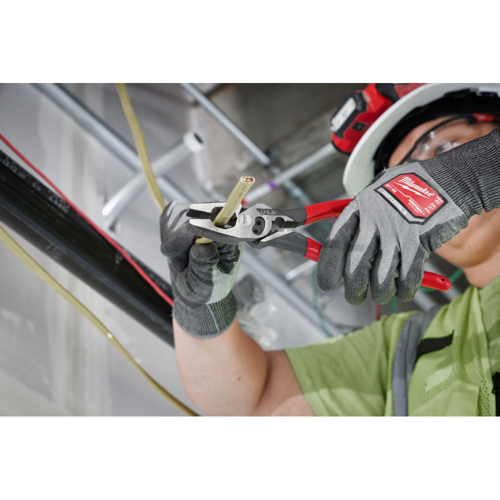 Milwaukee MT500C 9in Lineman's Dipped Grip Pliers with Crimper & Bolt Cutter