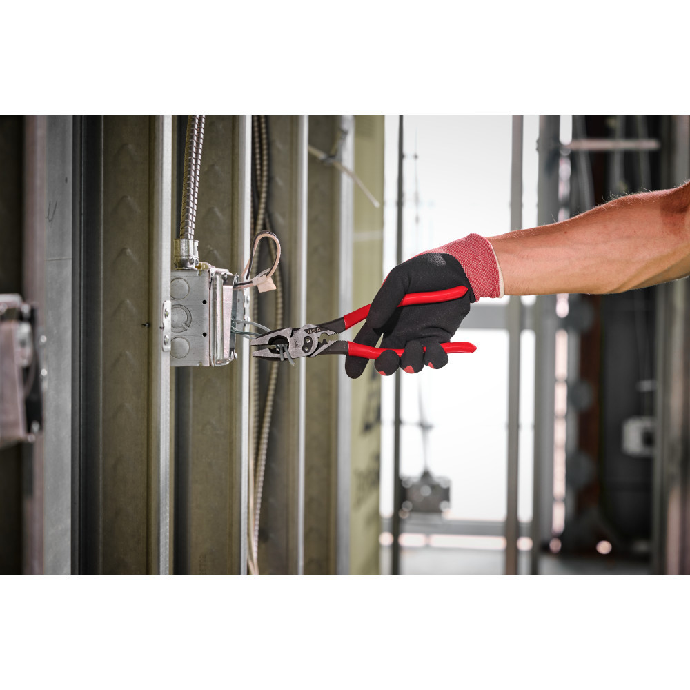 Milwaukee MT500C 9in Lineman's Dipped Grip Pliers with Crimper & Bolt Cutter