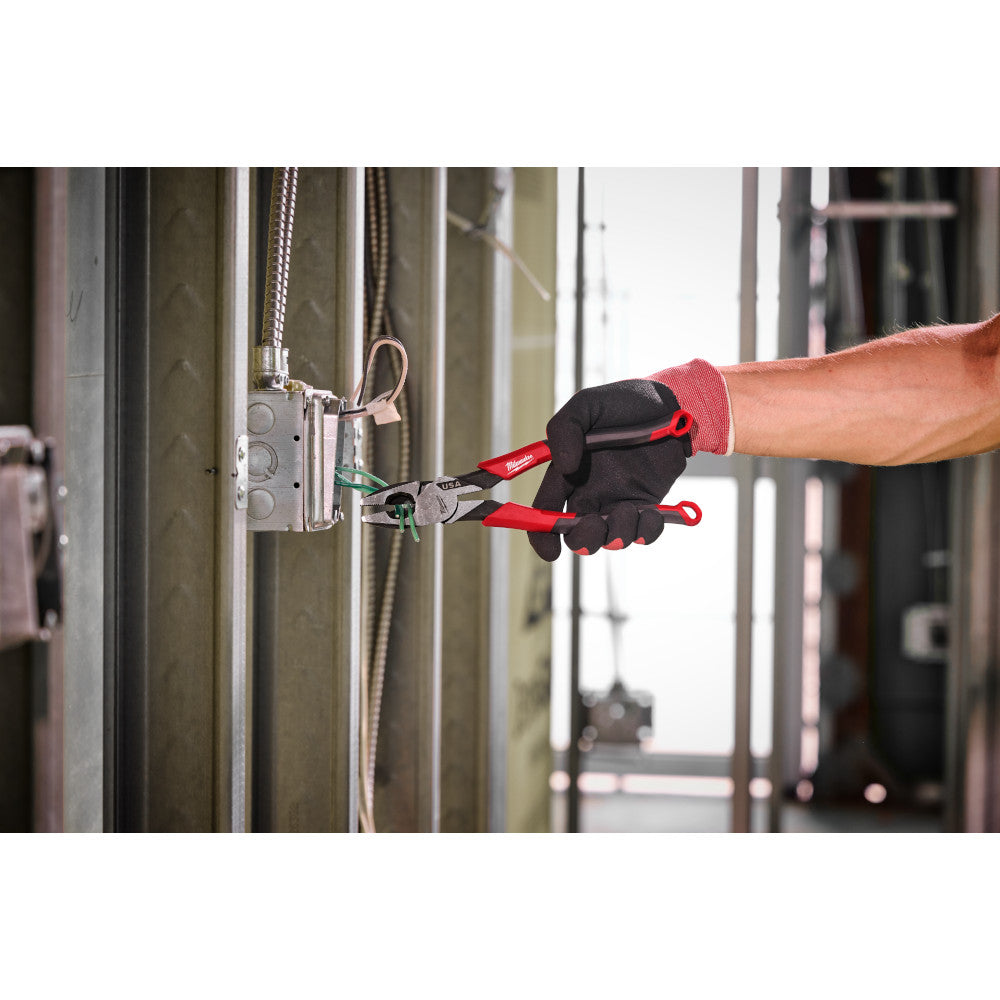 Milwaukee MT550 9in Lineman's Comfort Grip Pliers