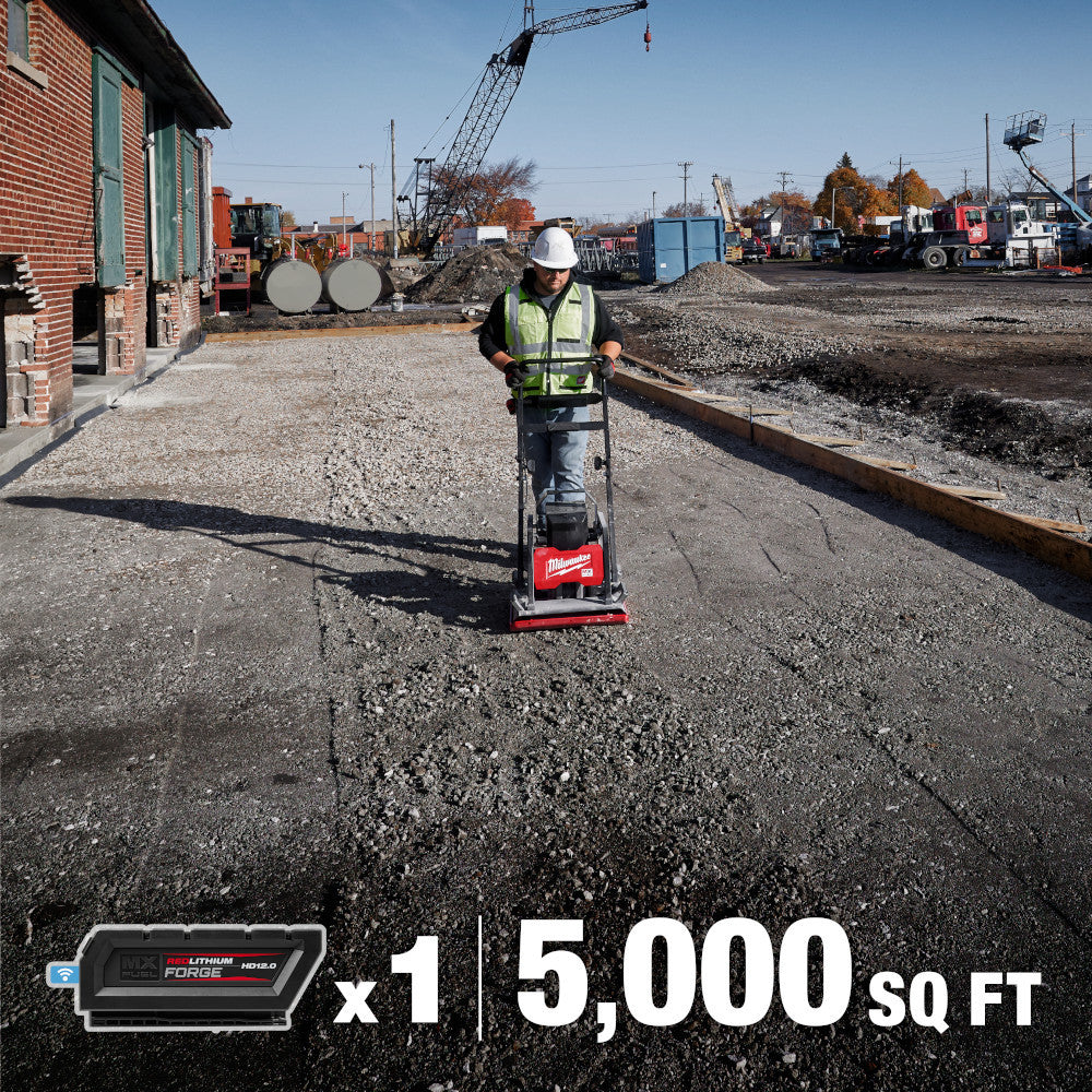 Milwaukee MXF220-2HD MX FUEL Cordless Brushless 20in Plate Compactor Kit