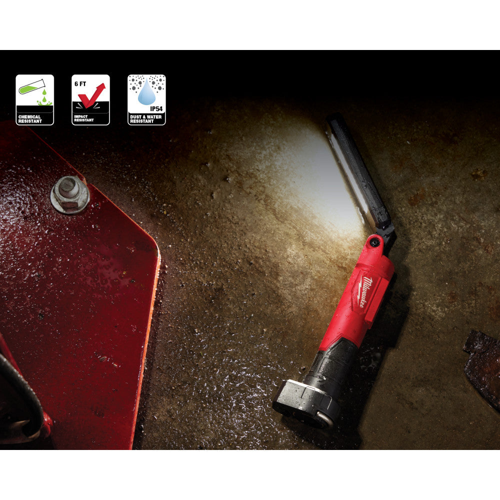 Milwaukee 2128-21 USB 550 Lumen Stick Light with Magnet