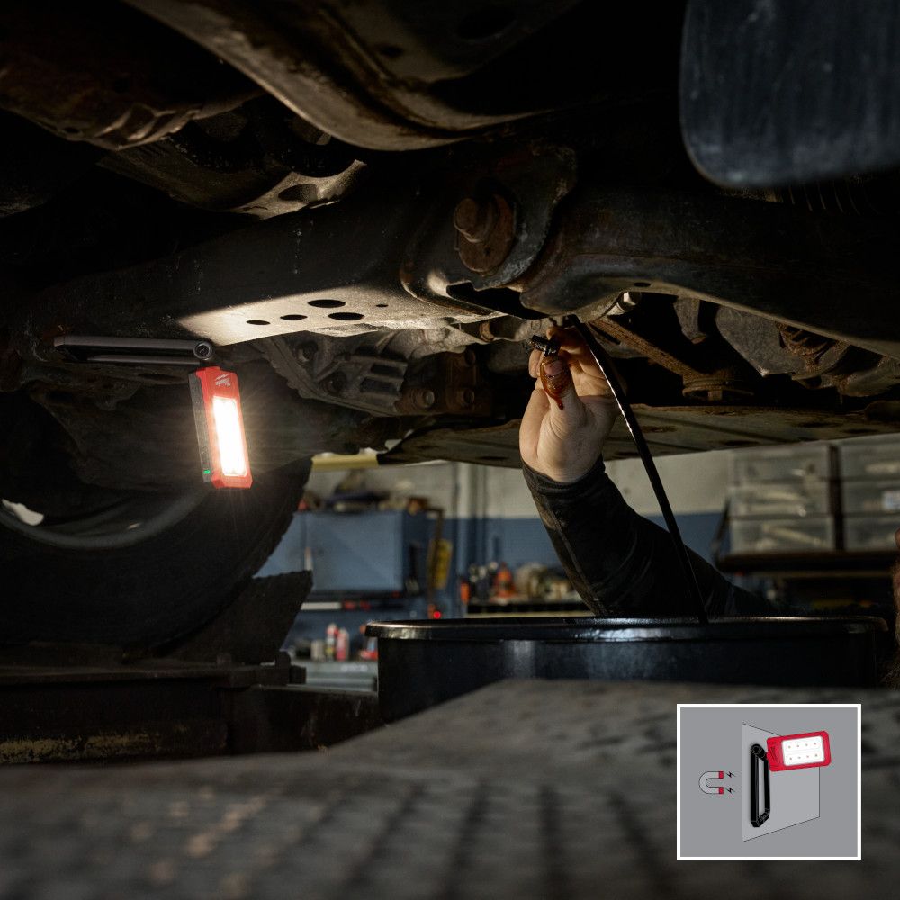 Milwaukee 2013R Tool 500 Lumen USB-C Rechargeable Low-Profile Magnetic Task Light