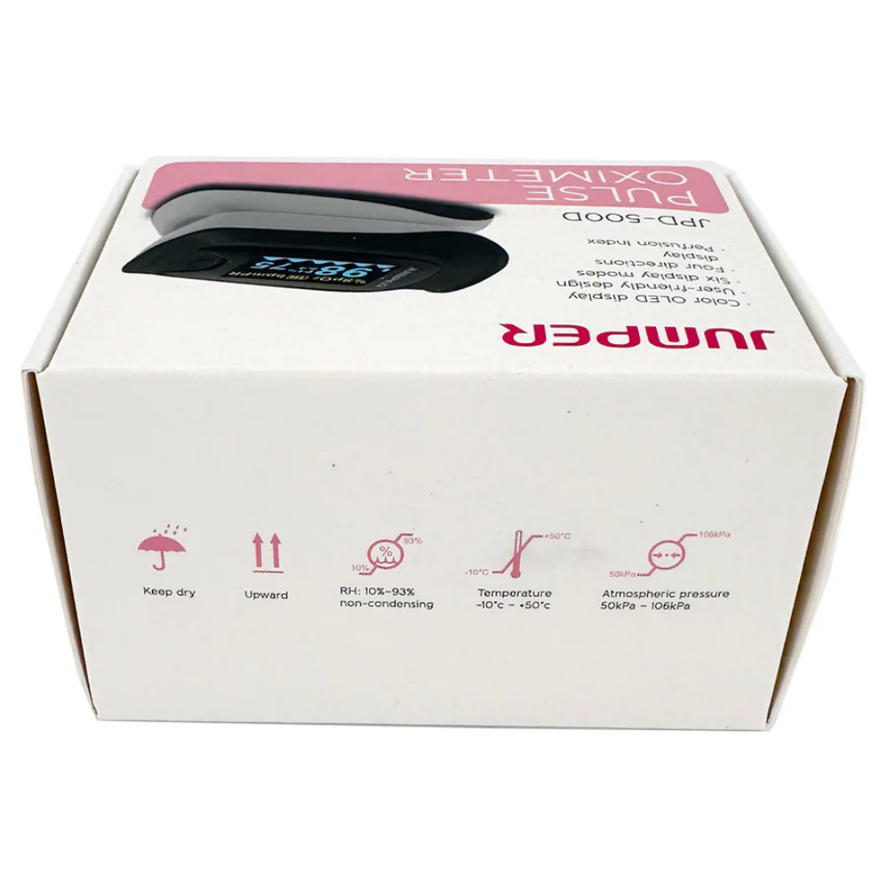 LEO fingertip pulse oximeter showing digital SpO2 and pulse rate readings.