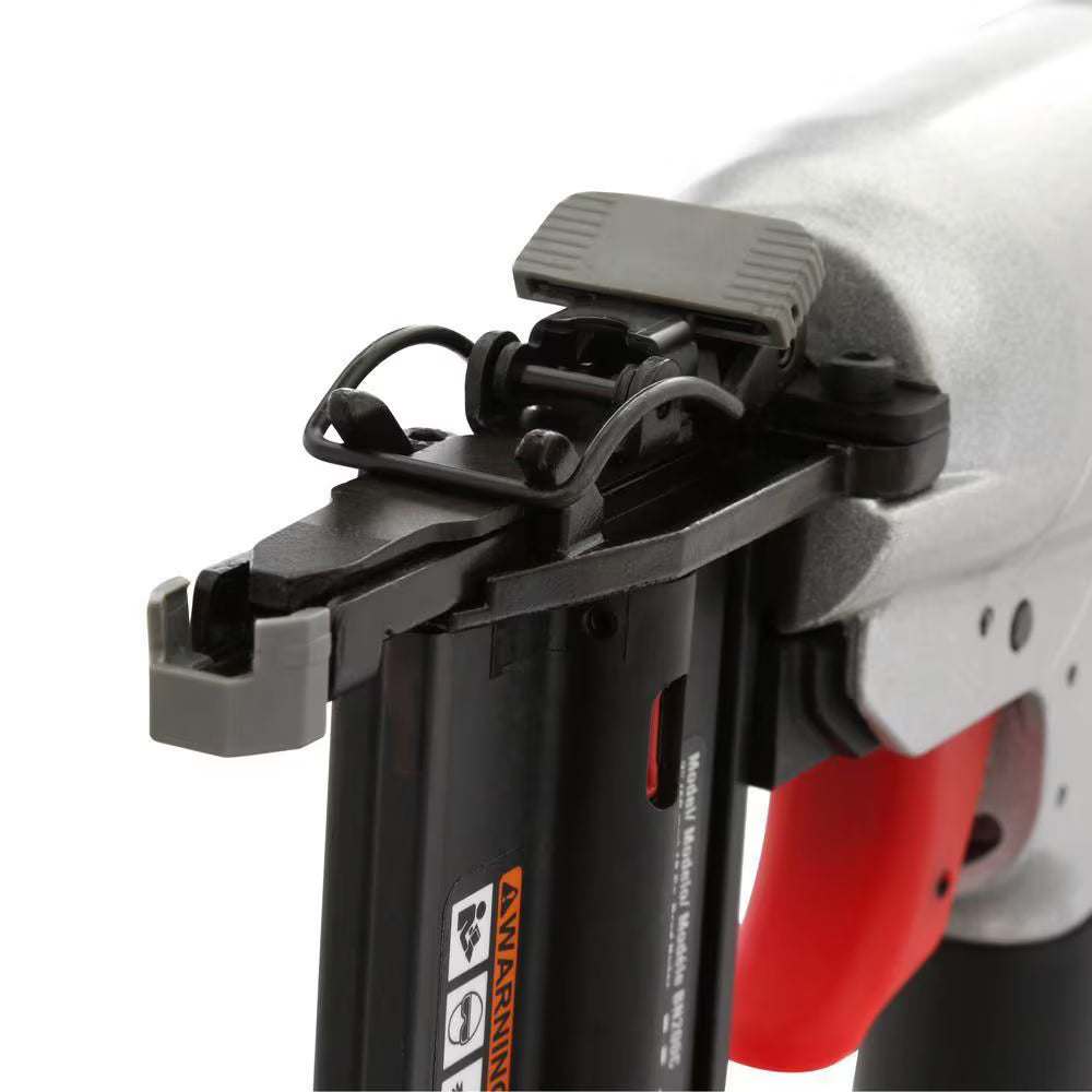 PORTER-CABLE BN200C Pneumatic 18-Guage 2 in Brad Nailer Kit