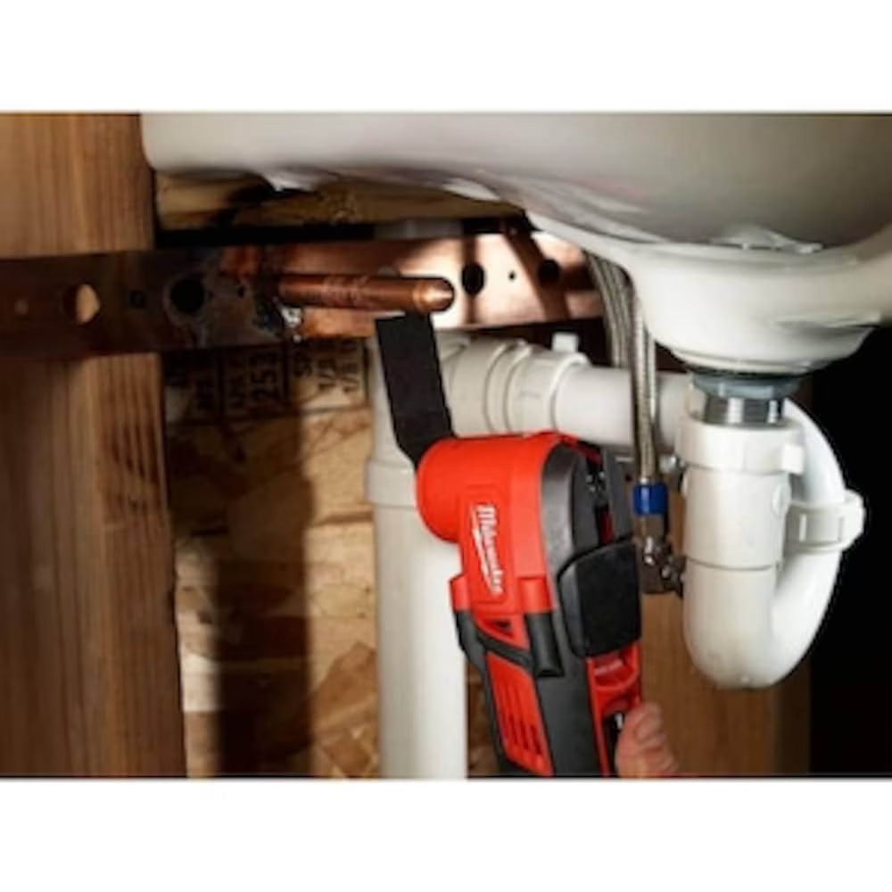 Milwaukee 2626-20 Tool M18 18-Volt Lithium-Ion Cordless Oscillating Multi-Tool (Tool-Only)