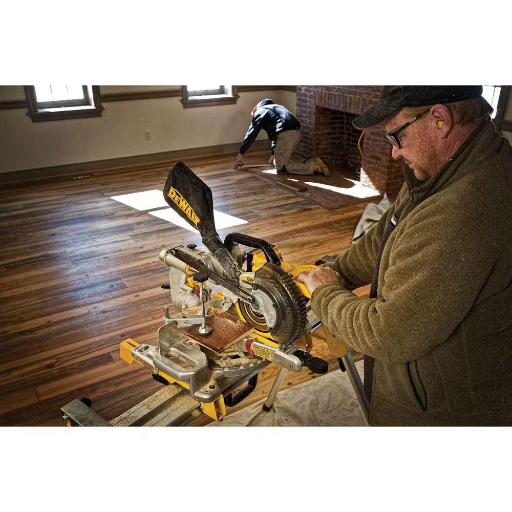 DEWALT DCS361B 20V MAX Lithium-Ion Cordless 7-1/4-inch Sliding Miter Saw (Tool-Only)