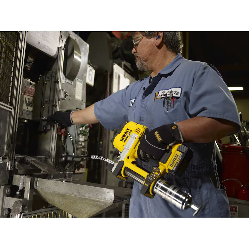 DEWALT DCGG571M1 20V MAX Lithium-Ion Cordless Grease Gun Kit with 4Ah Battery, Charger and Case