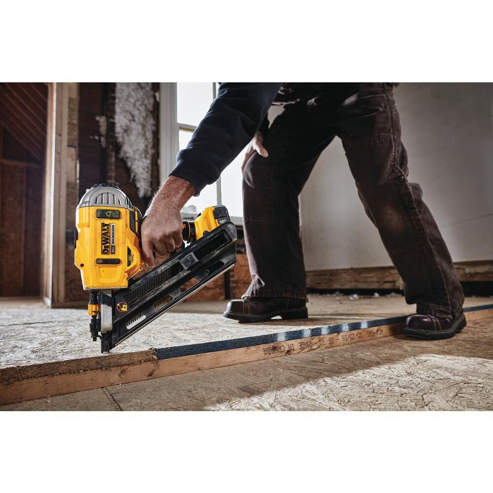 DEWALT DCN692B 20V MAX XR Lithium-Ion Cordless Brushless 2-Speed 30° Paper Collated Framing Nailer (Tool-Only)