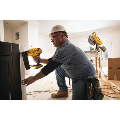 DEWALT DCN680B 20V MAX XR Lithium-Ion Cordless Brushless 18-Gauge Brad Nailer (Tool-Only)