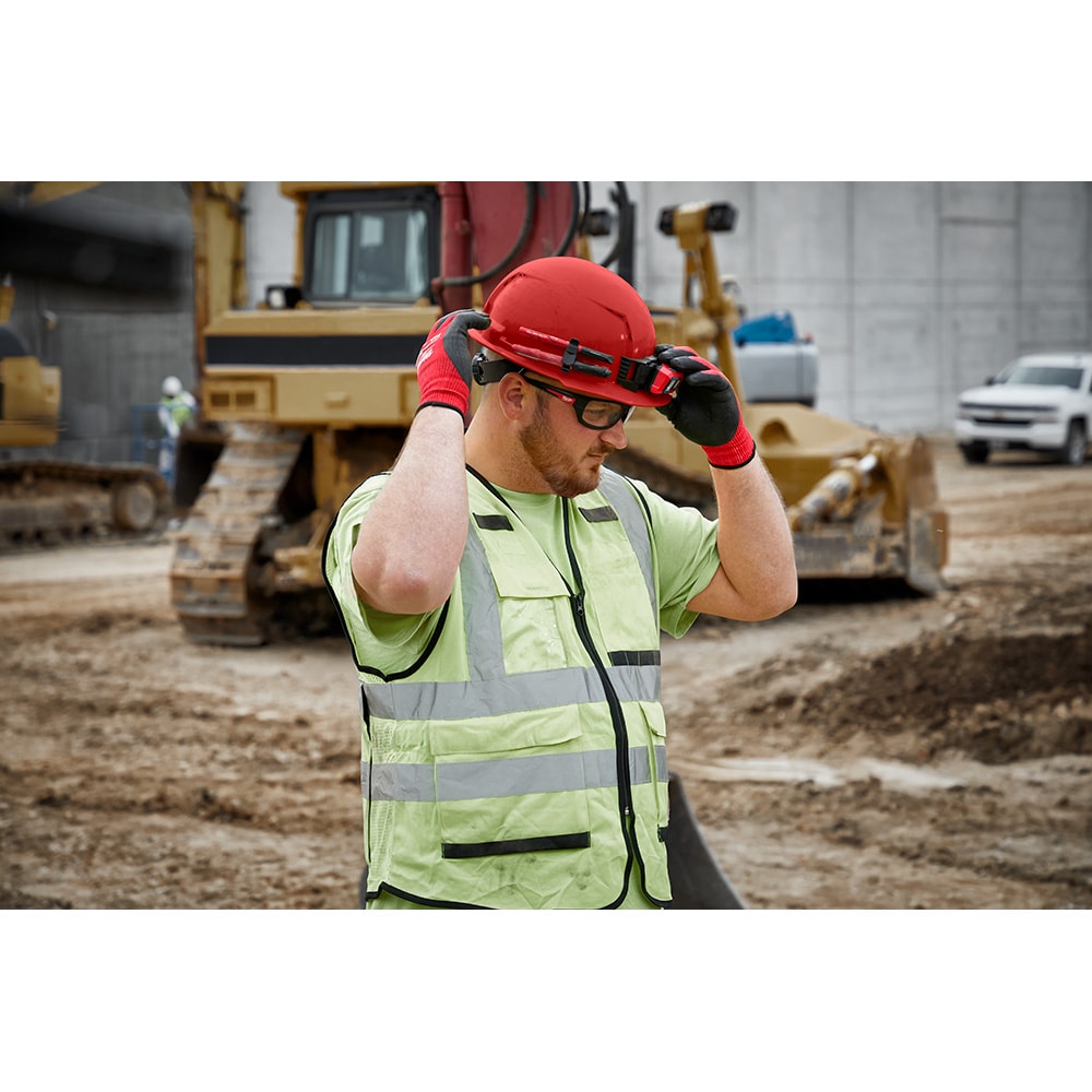 Milwaukee 48-73-1200 Tool BOLT White Type 1 Class C Front Brim Vented Hard Hat with 4 Point Ratcheting Suspension