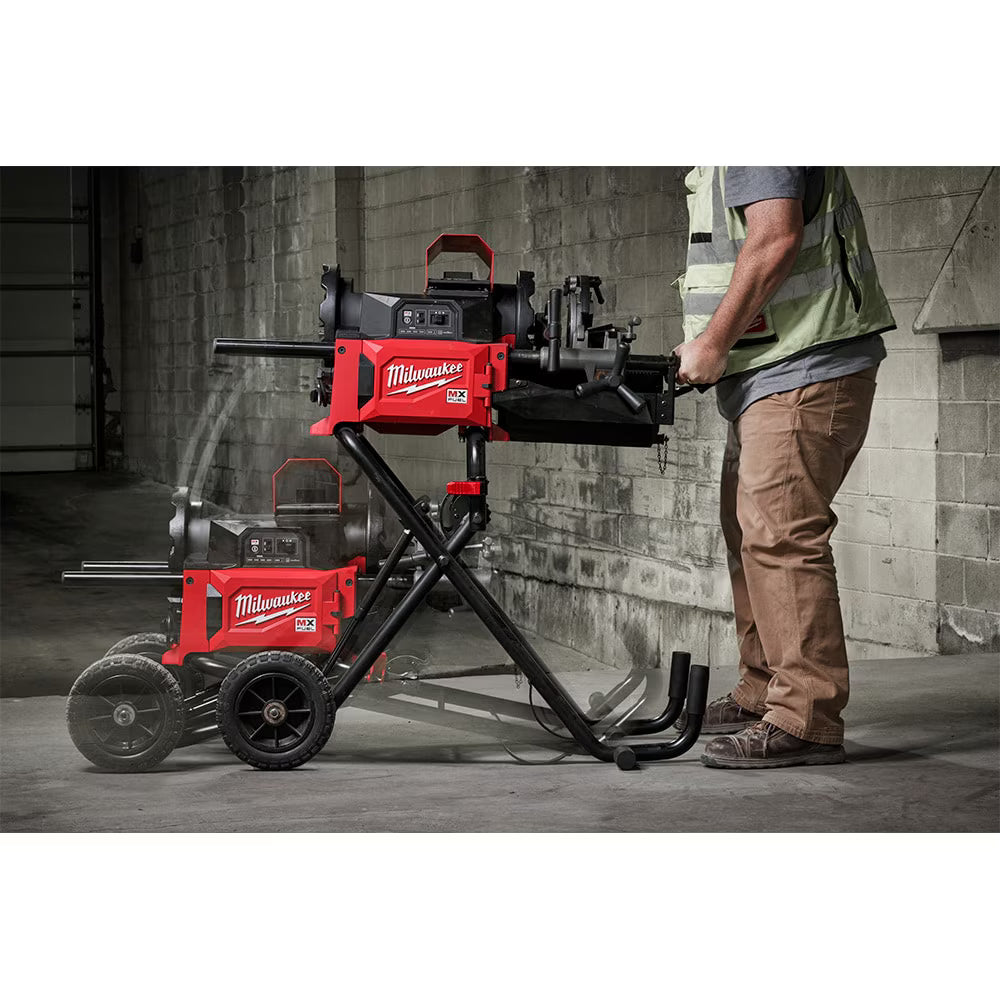 Milwaukee MXF512-2XC Tool MX FUEL Lithium-Ion Cordless 1/2-inch to 2-inch Pipe Threading Machine Kit with (2) Batteries and Charger