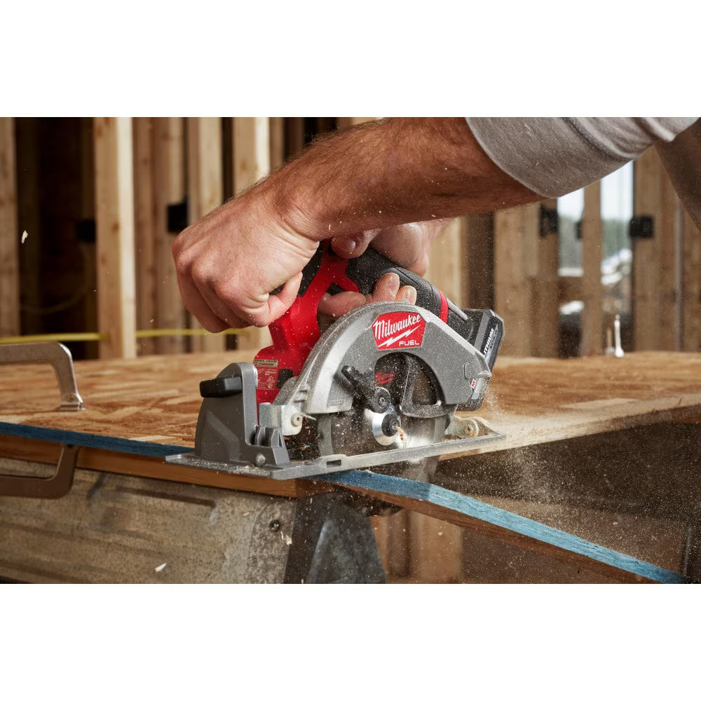 Milwaukee 2521-20 Tool M12 FUEL 12-Volt Li-Ion Brushless Cordless 5-3/8" Circular Saw (Tool-Only)