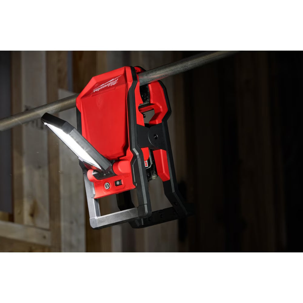 Milwaukee 2358-20 Tool M18 ROVER Clamping Flood Light