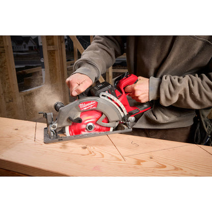 Milwaukee 2930-21HD Tool M18 FUEL 18-Volt Lithium Ion Brushless Cordless 7-1/4 inch Rear Handle Circular Saw Kit with (1) 12.0Ah FORGE