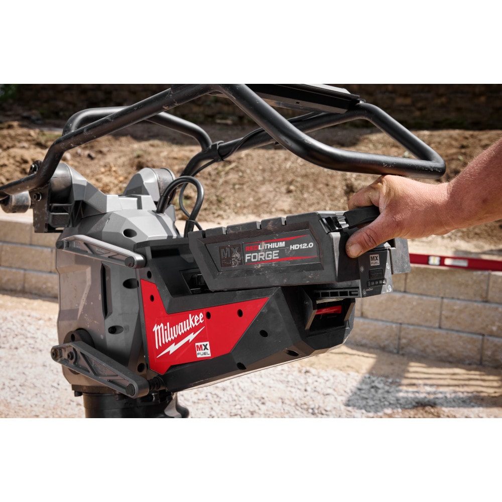 Milwaukee MXF270-2HD Tool MX FUEL Brushless Cordless 70 kg Rammer Combo Kit with (2) HD 12.0 Batteries & MX Super Charger